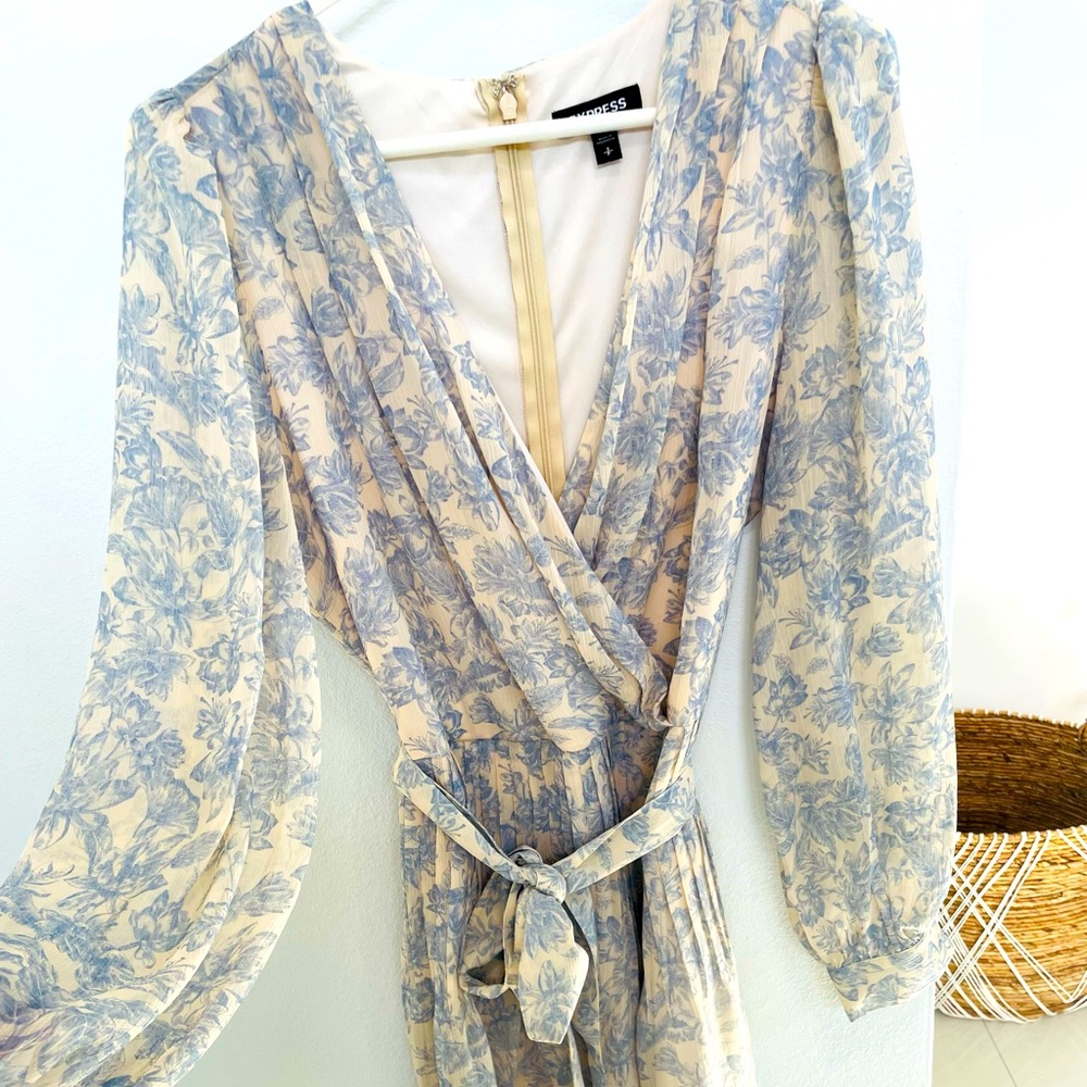 Express baby blue and cream chiffon floral romper